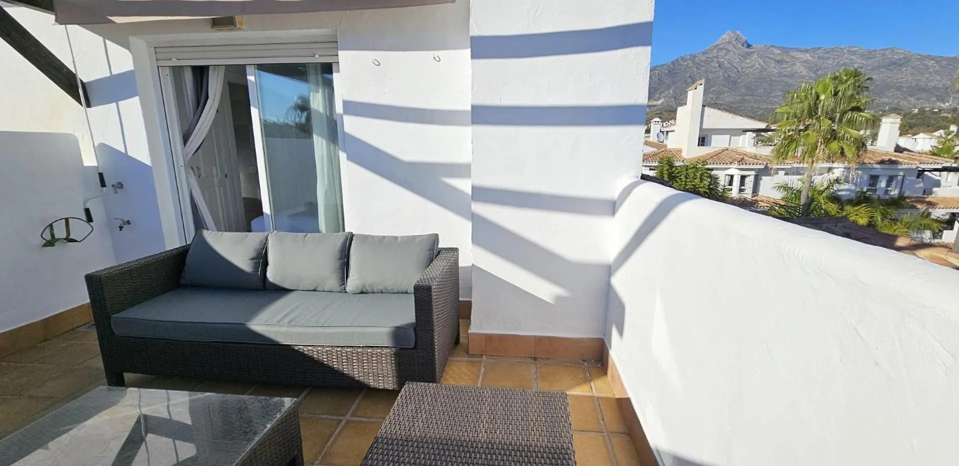 Apartment Los Naranjos Atico Duplex Con Ascensor Privado Marbella